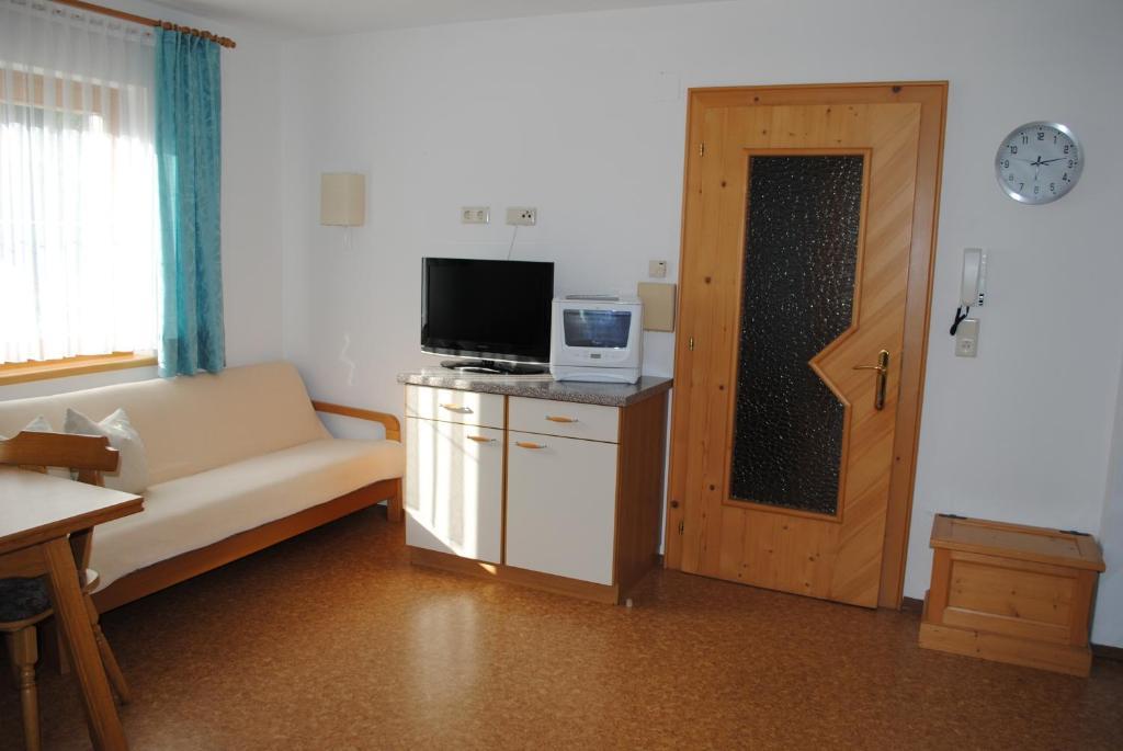 Apartment Maierhof Flirsch Buitenkant foto