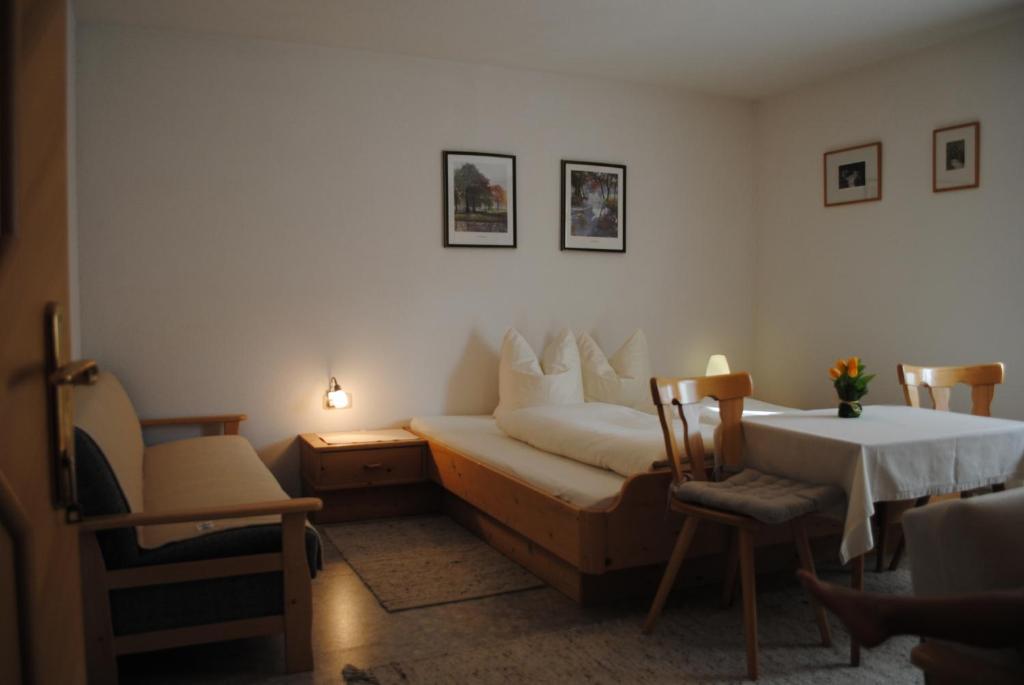 Apartment Maierhof Flirsch Buitenkant foto